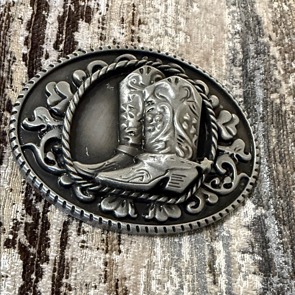 Western Cowboy Boot Belt Buckle in Antique Silver